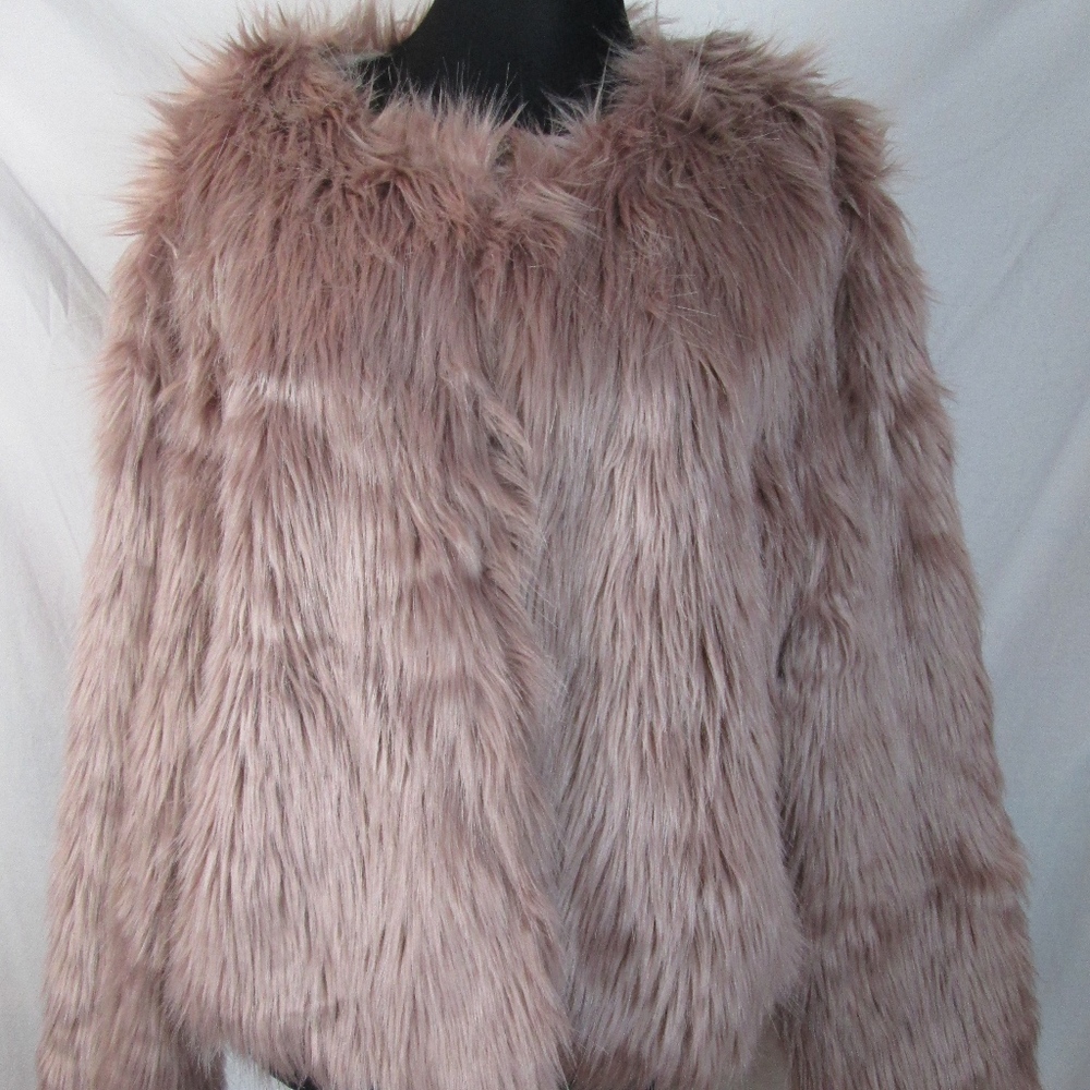 NEW FOREVER 21 CHAMPAGNE PINK FAUX FUR JACKET XL
